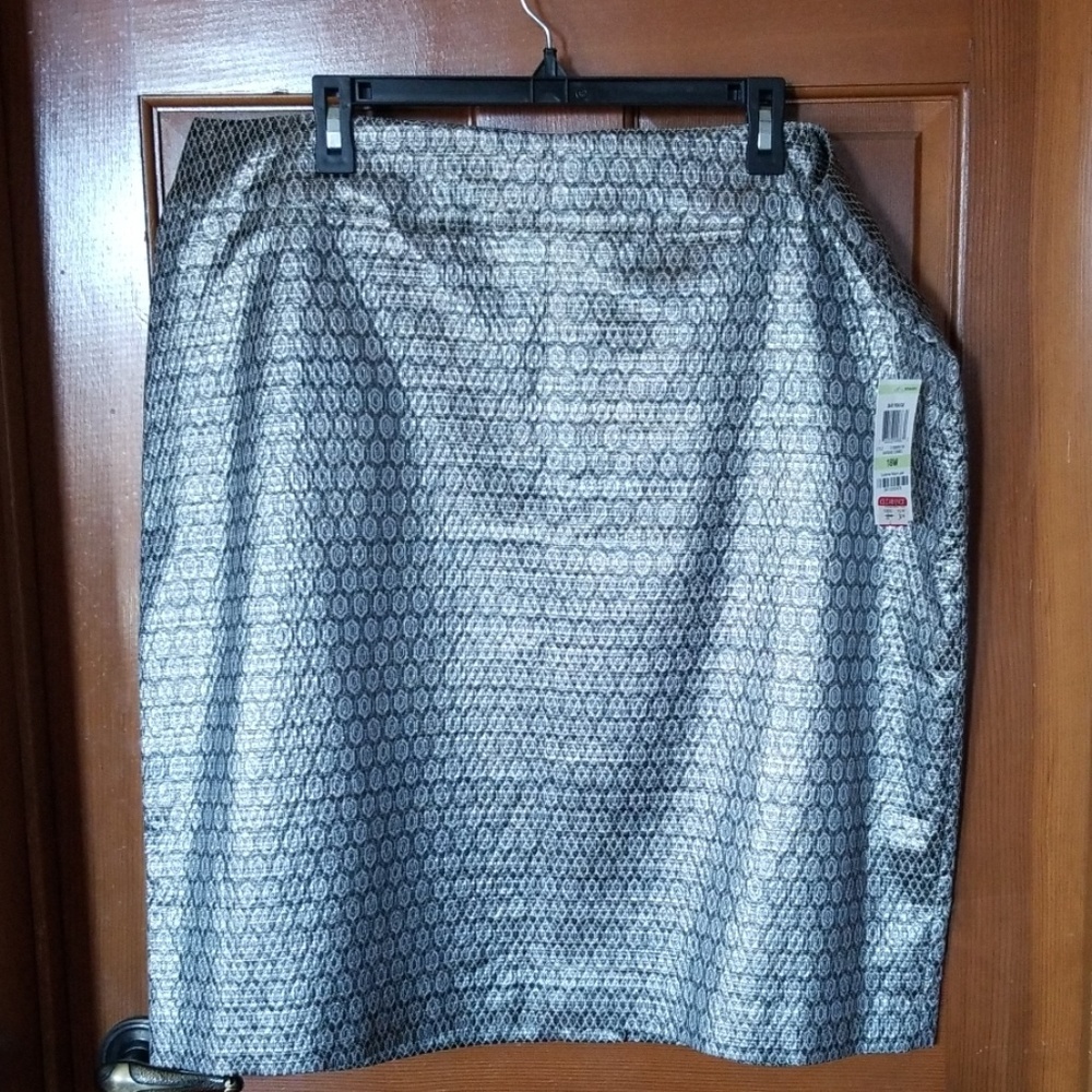Metallic skirt